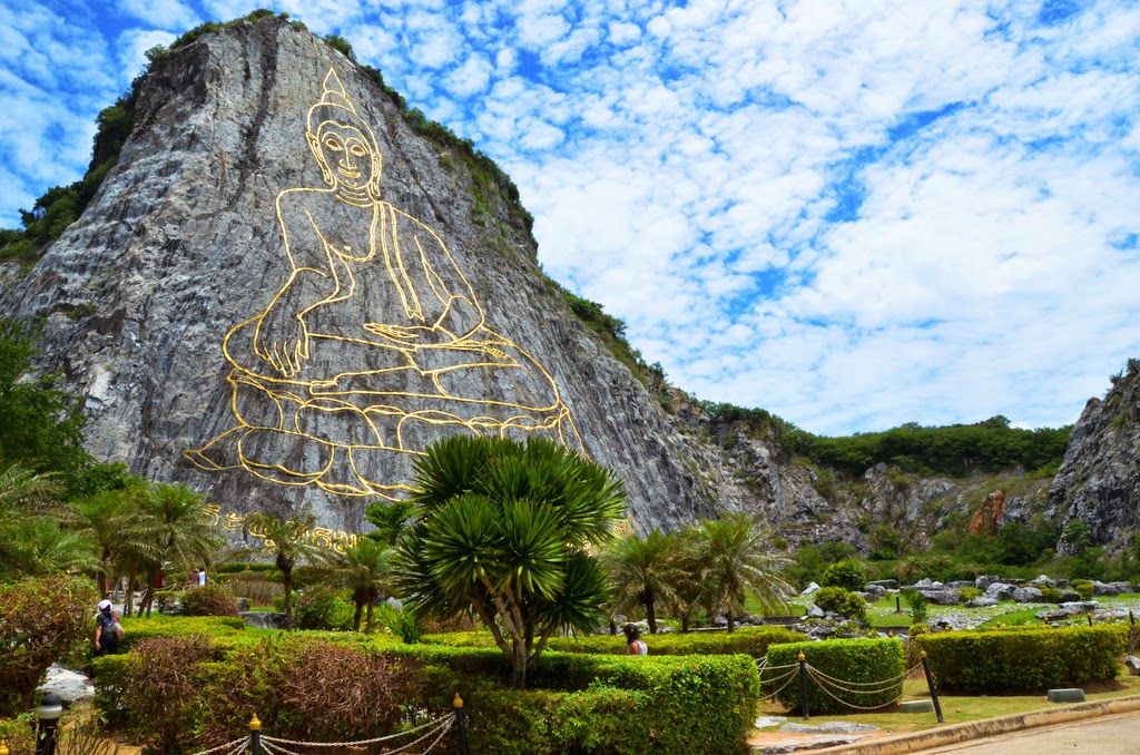 Buddha Mountain