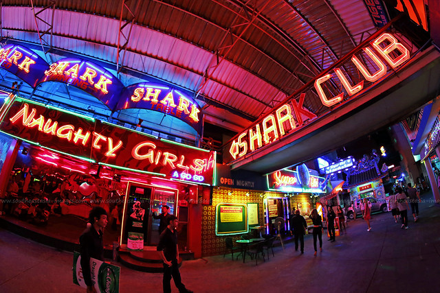 Shark A Go‑Go Club