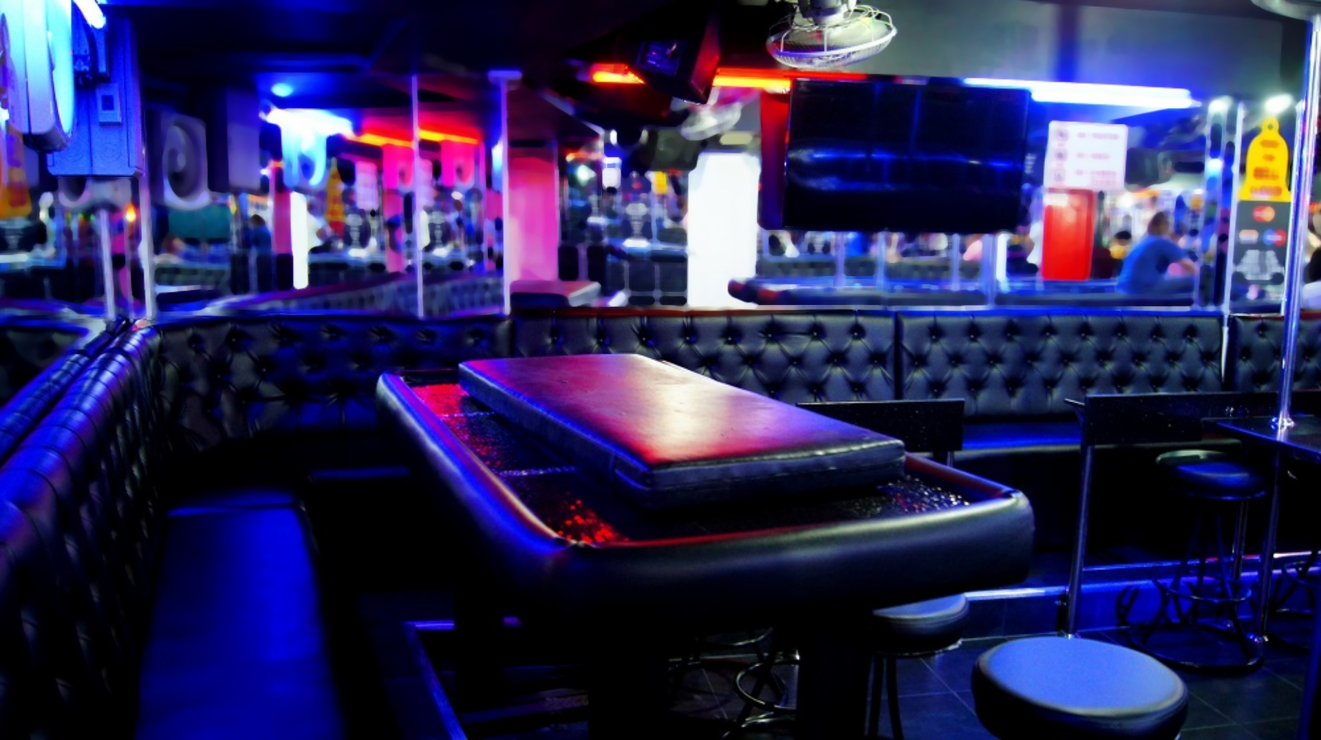 Windmill Club A GoGo